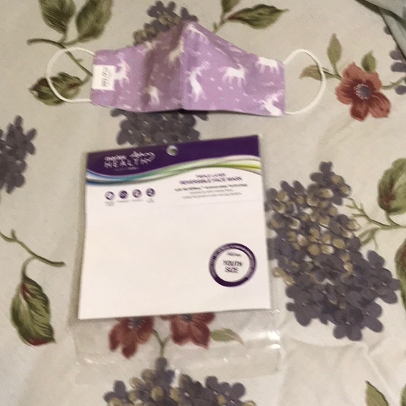 Youth unicorn mask - Picture 4 of 5